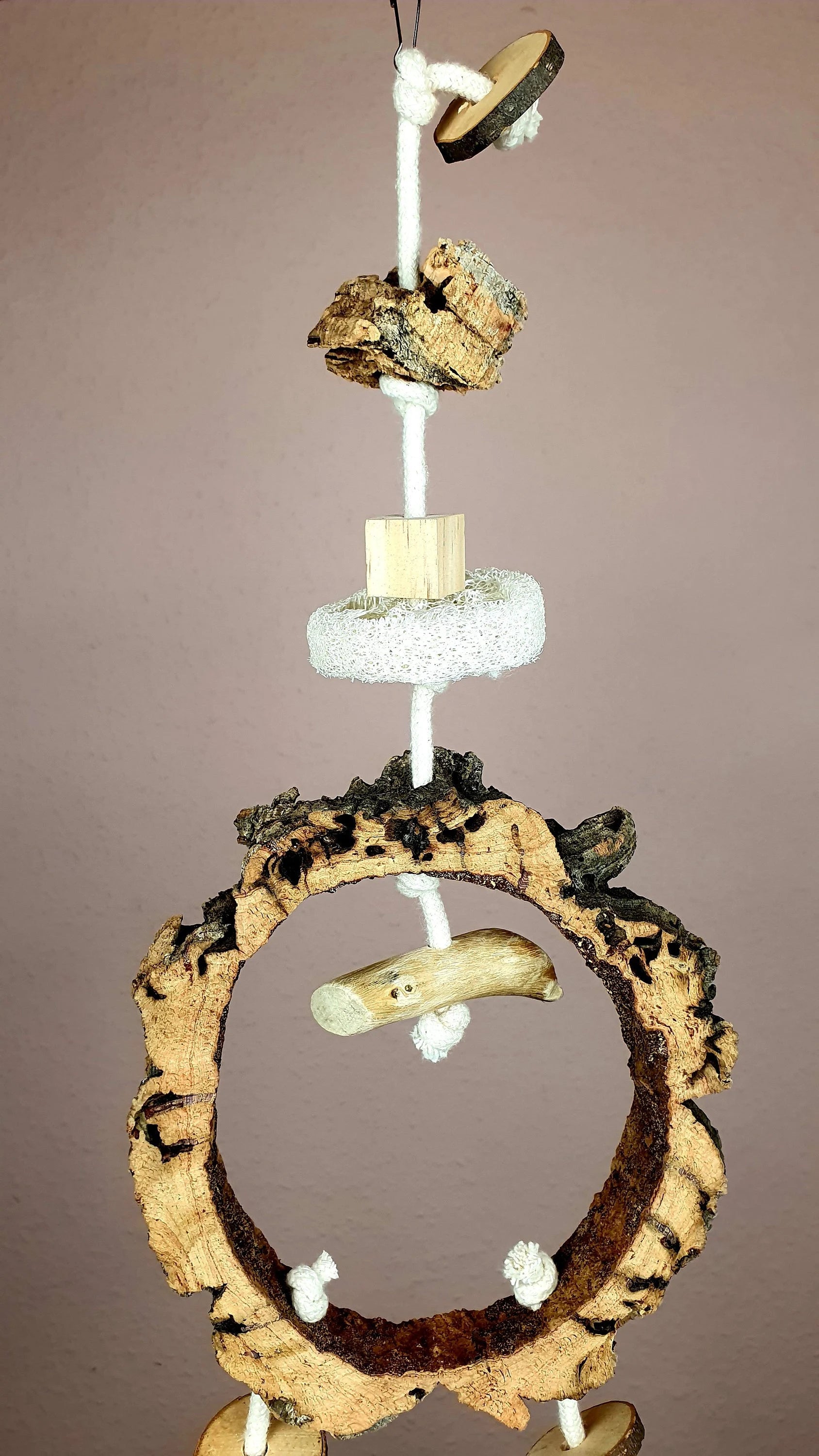 Große Vogel-Ring-Schaukel aus Korkrinde mit Natur-Holz Sitz-Stange & Knabber-Spaß / Schredder-Spielzeug Käfig-Zubehör Voliere Wellensittich Nager