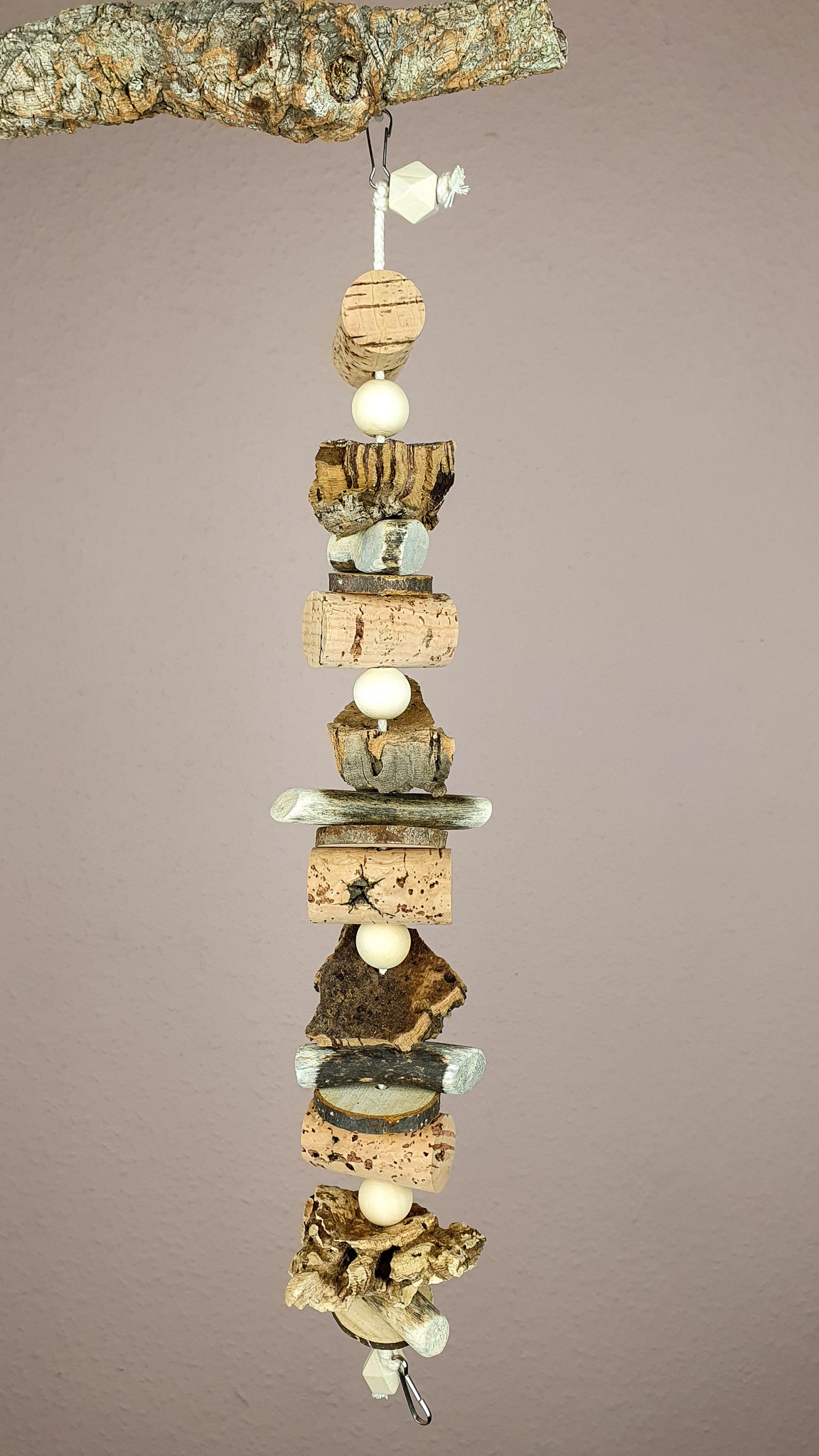 Vogel-Spielzeug 40 cm / aus Natur-Kork & unbehandeltem Knabber-Holz - Schredder-Spaß Käfig-Zubehör für Wellensittiche Nager Maus